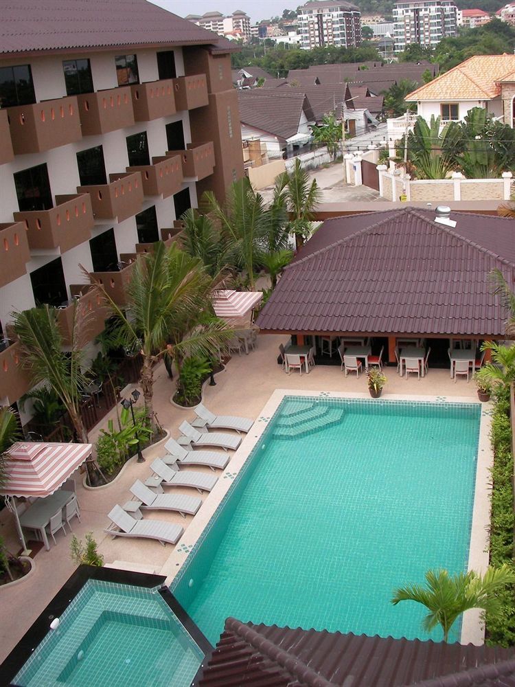 Cocco Resort Pattaya Esterno foto